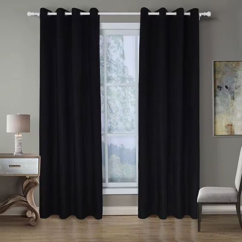 Cortina Blackout Elegante com Ilhós
